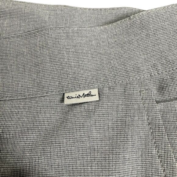 Travis Mathew Shorts Mens Size 34 Navy Check Flat Front Casual Walking Chino - Picture 2 of 7